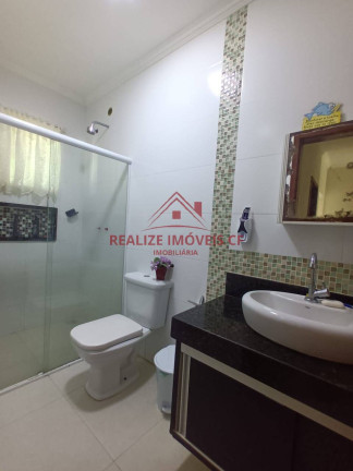 Imagem Casa de Condomínio com 5 Quartos à Venda, 260 m² em Vila Do Peró - Cabo Frio