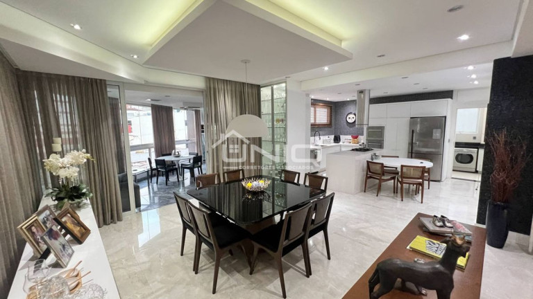 Imagem Apartamento com 3 Quartos à Venda, 260 m² Imagem Apartamento com 3 Quartos à Venda, 260 m²