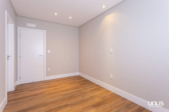Imagem Apartamento com 3 Quartos à Venda, 121 m² em Kobrasol - São José