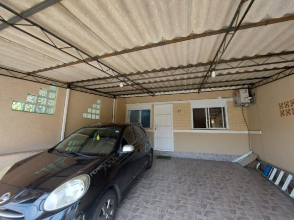 Imagem Casa com 2 Quartos à Venda, 70 m² em Morada Do Bosque - Cachoeirinha