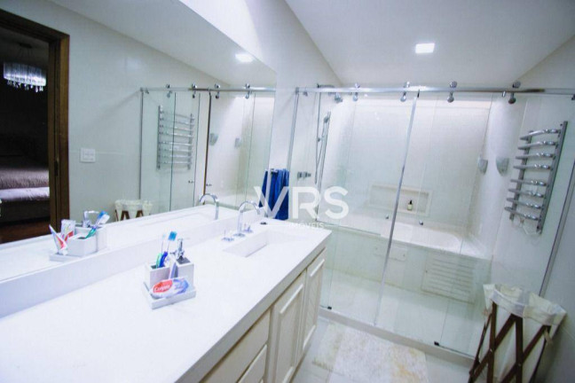 Imagem Casa com 4 Quartos à Venda, 232 m² em Carlos Guinle - Teresópolis Imagem Casa com 4 Quartos à Venda, 232 m² em Carlos Guinle - Teresópolis