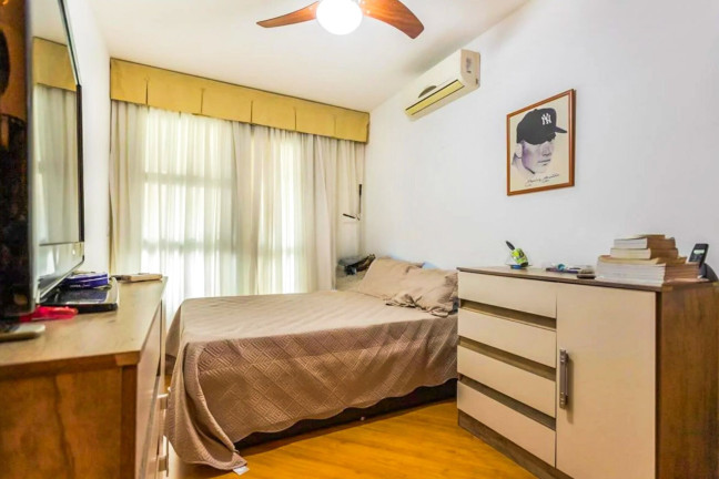 Imagem Cobertura com 3 Quartos à Venda, 206 m² em Petrópolis - Porto Alegre Imagem Cobertura com 3 Quartos à Venda, 206 m² em Petrópolis - Porto Alegre