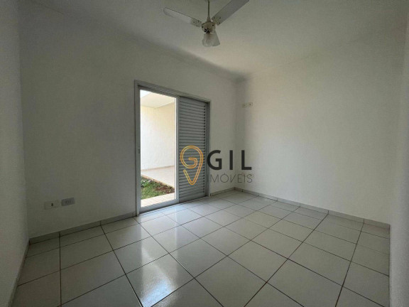 Imagem Casa com 3 Quartos para Alugar, 140 m² em Jardim Siesta - Jacareí Imagem Casa com 3 Quartos para Alugar, 140 m² em Jardim Siesta - Jacareí
