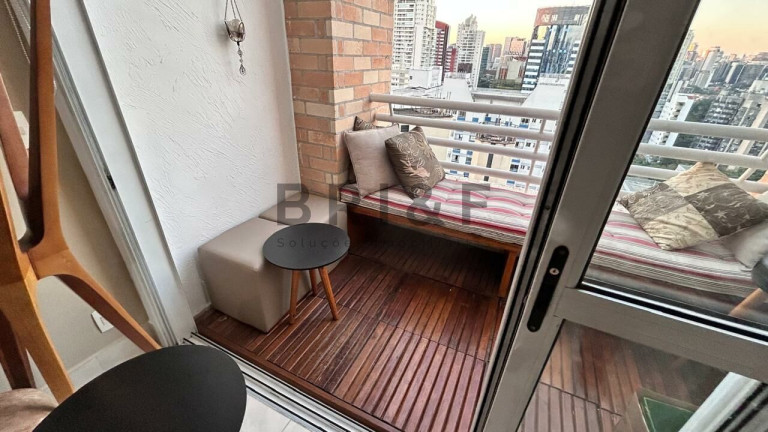 Imagem Apartamento com 1 Quarto à Venda ou Locação, 46 m² em Brooklin - São Paulo Imagem Apartamento com 1 Quarto à Venda ou Locação, 46 m² em Brooklin - São Paulo