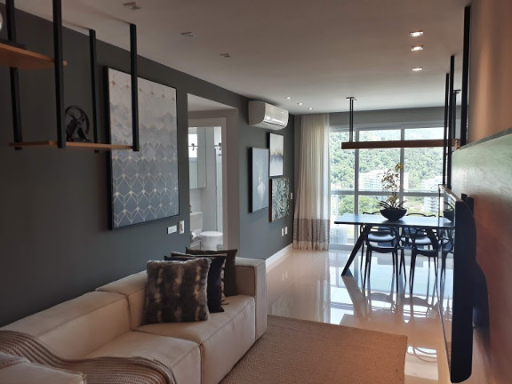 Imagem Apartamento com 2 Quartos à Venda, 79 m²