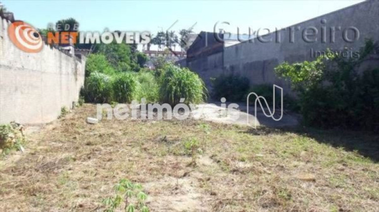 Imagem Terreno à Venda, 1.329 m² em Coloninha - Florianópolis Imagem Terreno à Venda, 1.329 m² em Coloninha - Florianópolis