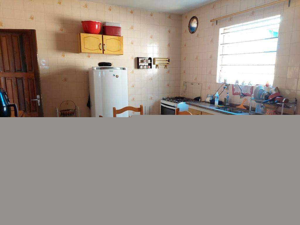 Imagem Imóvel com 5 Quartos à Venda, 322 m² em Centro - Ribeirão Pires Imagem Imóvel com 5 Quartos à Venda, 322 m² em Centro - Ribeirão Pires
