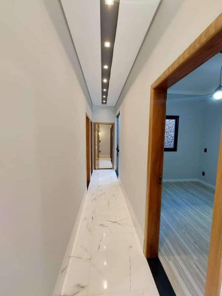 Imagem Casa com 3 Quartos à Venda, em Jardins - Bragança Paulista Imagem Casa com 3 Quartos à Venda, em Jardins - Bragança Paulista