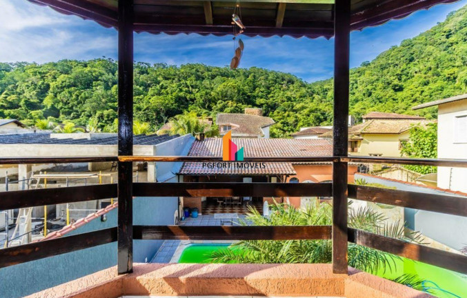 Imagem Sobrado com 6 Quartos à Venda, 451 m² em Canto Do Forte - Praia Grande
