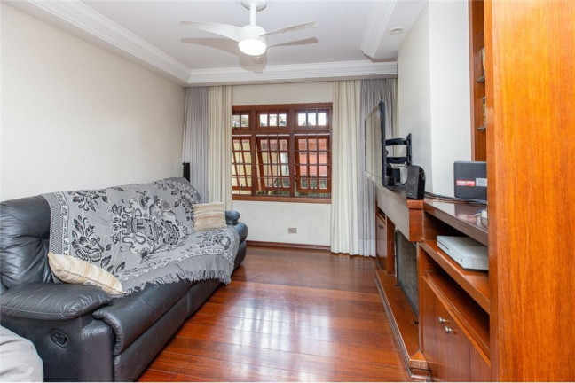 Imagem Casa com 3 Quartos à Venda, em Vila Marari - São Paulo Imagem Casa com 3 Quartos à Venda, em Vila Marari - São Paulo