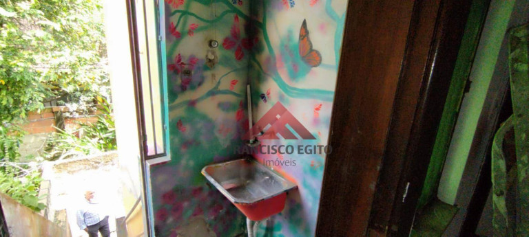 Imagem Casa com 3 Quartos à Venda, 80 m² em Fonseca - Niterói Imagem Casa com 3 Quartos à Venda, 80 m² em Fonseca - Niterói
