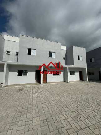 Sobrado com 2 Quartos à Venda, 72 m² em Jardim Casa Branca - Caraguatatuba