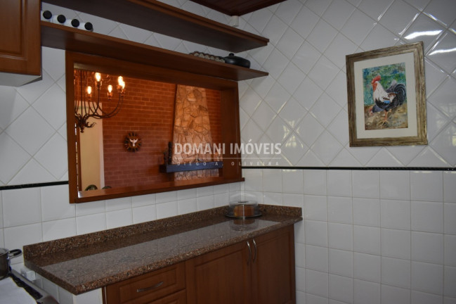 Imagem Casa com 4 Quartos à Venda, 195 m² em Região Do Parque Pedra Do Baú - Campos Do Jordão Imagem Casa com 4 Quartos à Venda, 195 m² em Região Do Parque Pedra Do Baú - Campos Do Jordão