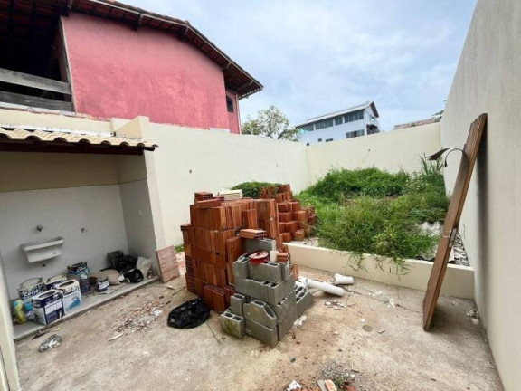 Imagem Sobrado com 3 Quartos à Venda, 130 m² em Santa Mônica - Guarapari Imagem Sobrado com 3 Quartos à Venda, 130 m² em Santa Mônica - Guarapari