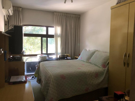 Imagem Apartamento com 3 Quartos à Venda, 115 m² em Protasio - Porto Alegre Imagem Apartamento com 3 Quartos à Venda, 115 m² em Protasio - Porto Alegre