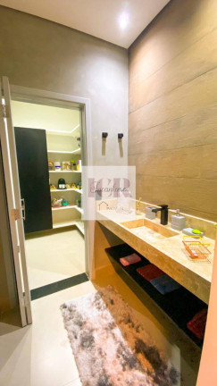 Imagem Casa de Condomínio com 3 Quartos à Venda, 250 m² em São Paulo