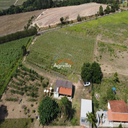 Imagem Imóvel com 2 Quartos à Venda, 165 m² em Mato Dentro - Artur Nogueira Imagem Imóvel com 2 Quartos à Venda, 165 m² em Mato Dentro - Artur Nogueira