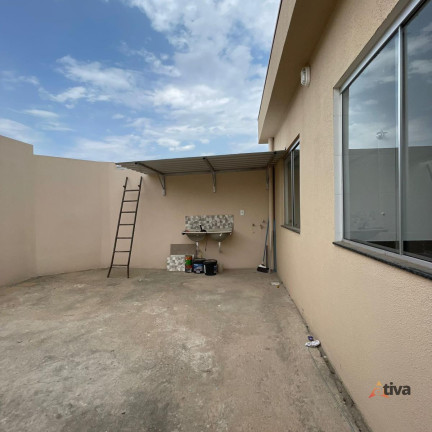 Imagem Casa com 2 Quartos à Venda, 70 m² Imagem Casa com 2 Quartos à Venda, 70 m²