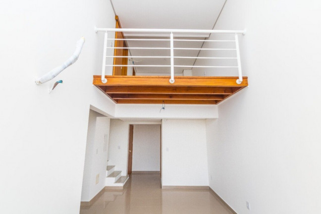 Imagem Imóvel com 2 Quartos à Venda, 71 m² em Menino Deus - Porto Alegre Imagem Imóvel com 2 Quartos à Venda, 71 m² em Menino Deus - Porto Alegre