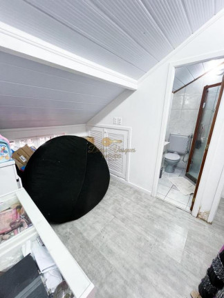 Imagem Casa com 4 Quartos à Venda, 109 m² em Araras - Teresópolis Imagem Casa com 4 Quartos à Venda, 109 m² em Araras - Teresópolis