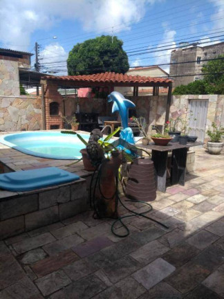Casa com 4 Quartos à Venda, 190 m² em Bairro Novo - Olinda