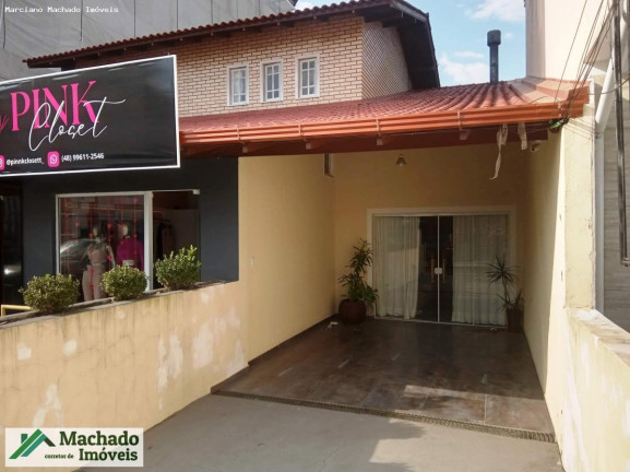 Imagem Casa com 3 Quartos à Venda, 266 m² em Centro - Biguaçu Imagem Casa com 3 Quartos à Venda, 266 m² em Centro - Biguaçu