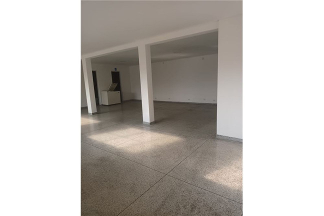 Imagem Sala Comercial para Alugar, 140 m² em Parque Rodrigo Barreto - Arujá Imagem Sala Comercial para Alugar, 140 m² em Parque Rodrigo Barreto - Arujá