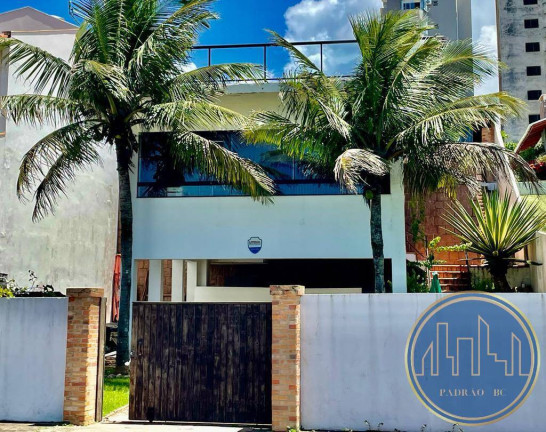 Imagem Casa com 5 Quartos para Alugar, 850 m² em Centro - Balneário Piçarras