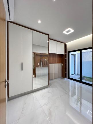 Imagem Casa com 3 Quartos à Venda, 149 m² em Parqville Pinheiros - Aparecida De Goiânia