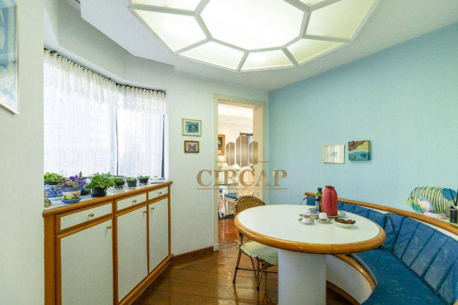 Imagem Apartamento com 3 Quartos à Venda, 256 m² em Aclimação - São Paulo