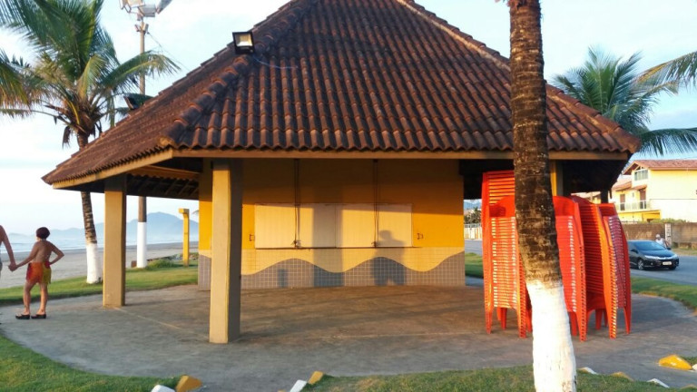 Imagem Casa com 3 Quartos à Venda, 290 m² em Barra De Jangada, Jardim - Peruibe Imagem Casa com 3 Quartos à Venda, 290 m² em Barra De Jangada, Jardim - Peruibe