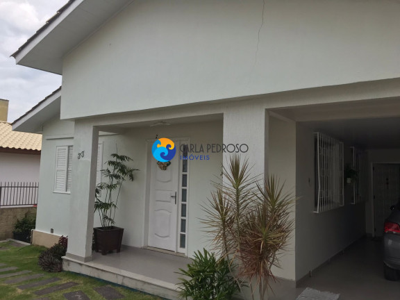 Imagem Casa com 3 Quartos à Venda, 172 m² em Centro - Criciúma