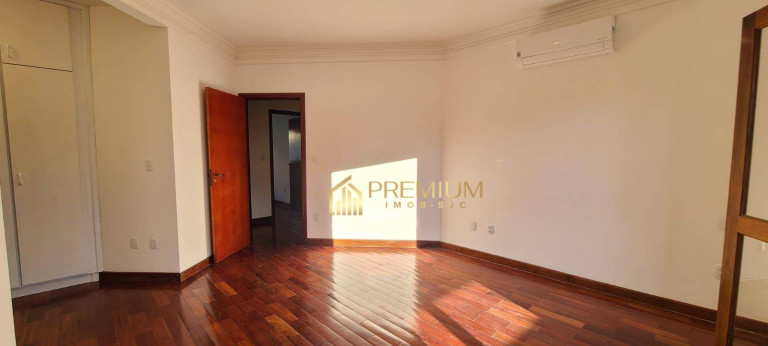 Imagem Sobrado com 4 Quartos à Venda, 260 m² em Jardim Das Colinas - São José Dos Campos