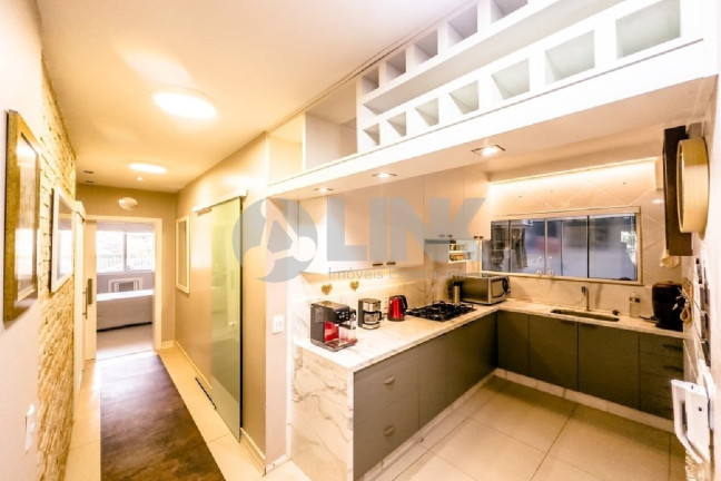 Imagem Apartamento com 2 Quartos à Venda, 100 m² em Rio Branco - Porto Alegre Imagem Apartamento com 2 Quartos à Venda, 100 m² em Rio Branco - Porto Alegre