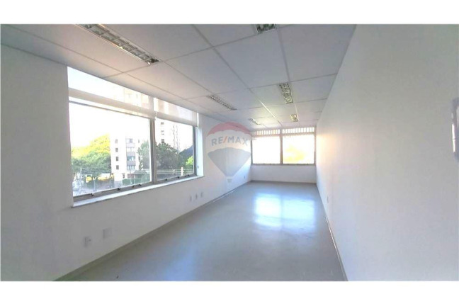 Sala Comercial à Venda, 167 m² em Itaim Bibi - São Paulo