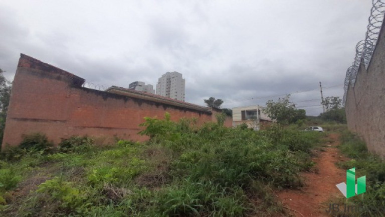 Imagem Terreno à Venda, 390 m² em Ibituruna - Montes Claros Imagem Terreno à Venda, 390 m² em Ibituruna - Montes Claros