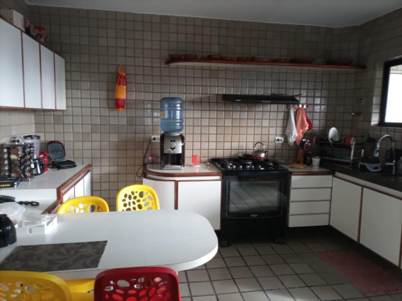 Imagem Imóvel com 3 Quartos à Venda, 302 m² em Casa Forte - Recife Imagem Imóvel com 3 Quartos à Venda, 302 m² em Casa Forte - Recife