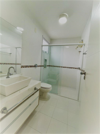 Imagem Casa com 3 Quartos à Venda, 387 m² Imagem Casa com 3 Quartos à Venda, 387 m²