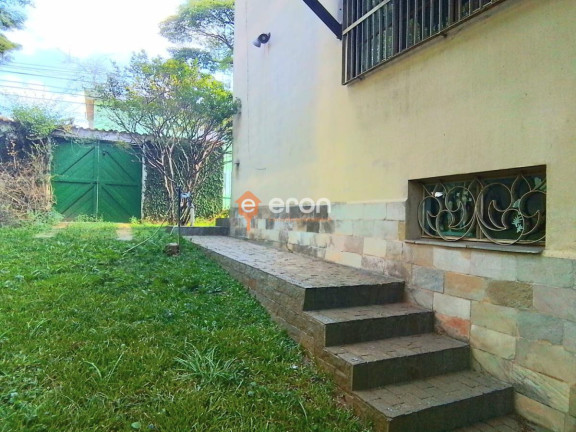 Imagem Casa com 4 Quartos à Venda, 580 m²