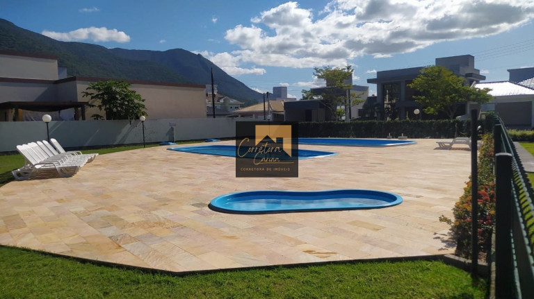Imagem Terreno à Venda, 300 m² em Praia De Fora - Palhoça Imagem Terreno à Venda, 300 m² em Praia De Fora - Palhoça