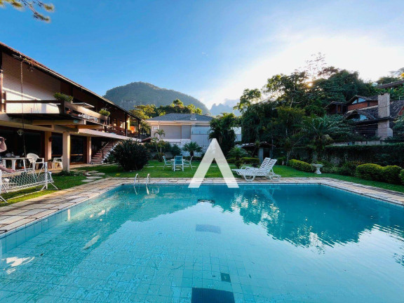 Imagem Casa com 4 Quartos à Venda, 280 m² em Comary - Teresópolis Imagem Casa com 4 Quartos à Venda, 280 m² em Comary - Teresópolis