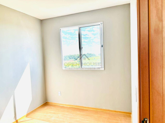 Imagem Apartamento com 2 Quartos à Venda,  em Jardim Ciranda - Botucatu