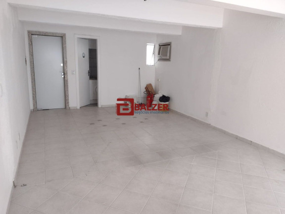 Imagem Sala Comercial à Venda, 55 m² em Centro - Florianópolis Imagem Sala Comercial à Venda, 55 m² em Centro - Florianópolis