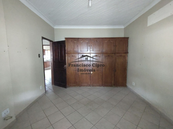 Imagem Casa com 3 Quartos à Venda, 284 m² em Vila Eliana Maria - Vila Molica - Guaratinguetá Imagem Casa com 3 Quartos à Venda, 284 m² em Vila Eliana Maria - Vila Molica - Guaratinguetá