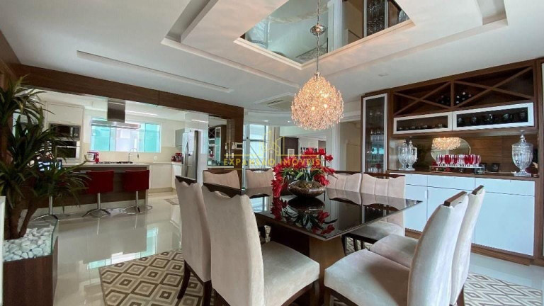 Imagem Casa com 3 Quartos à Venda, 420 m² em Pedra Branca - Palhoça Imagem Casa com 3 Quartos à Venda, 420 m² em Pedra Branca - Palhoça