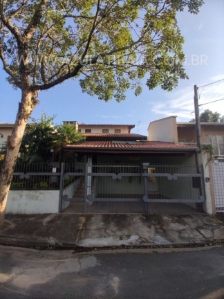 Imagem Casa com 3 Quartos à Venda, 195 m² em Vila Santista - Atibaia Imagem Casa com 3 Quartos à Venda, 195 m² em Vila Santista - Atibaia