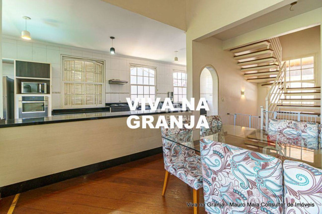 Imagem Casa com 5 Quartos à Venda, 1.028 m² em Chácara São João - Carapicuíba
