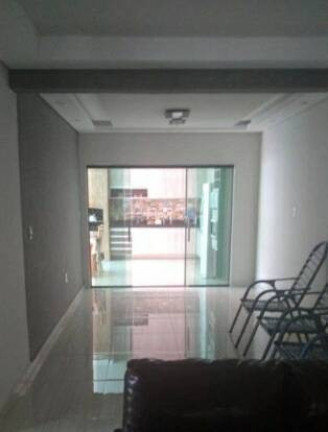 Imagem Casa com 2 Quartos à Venda, 123 m² em Wanel Ville - Sorocaba