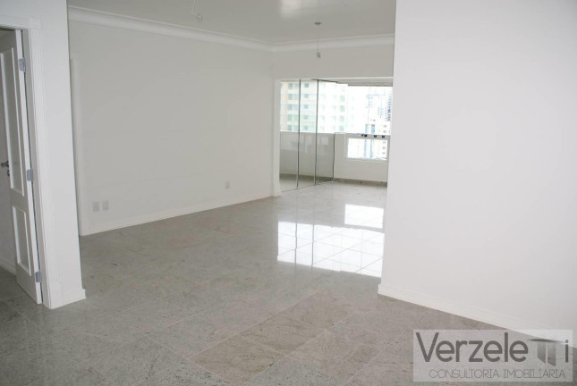 Imagem Apartamento com 3 Quartos à Venda, 151 m² em Centro - Balneário Camboriú