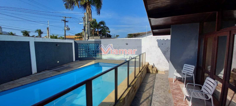 Imagem Casa com 3 Quartos à Venda, 170 m² em Jardim Virgínia - Guarujá Imagem Casa com 3 Quartos à Venda, 170 m² em Jardim Virgínia - Guarujá